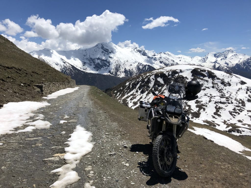 Mit dem Motorrad in den Westalpen