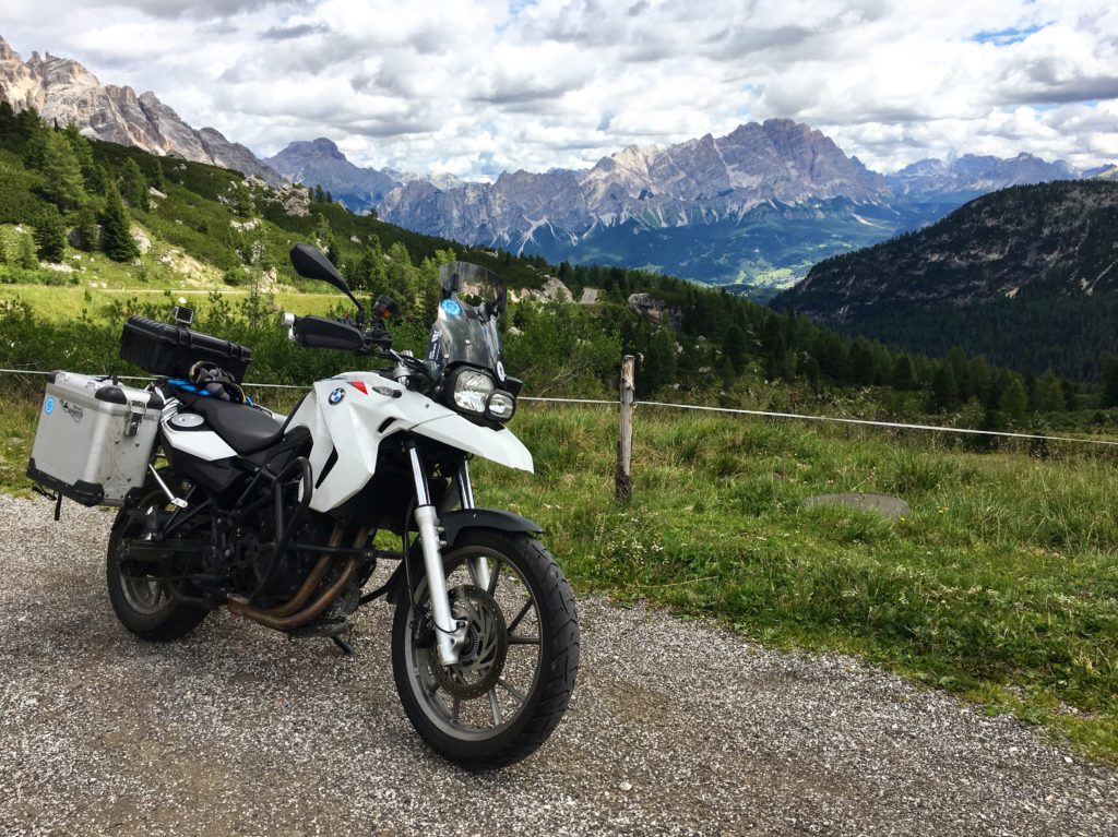 BMW F650GS in den Alpen