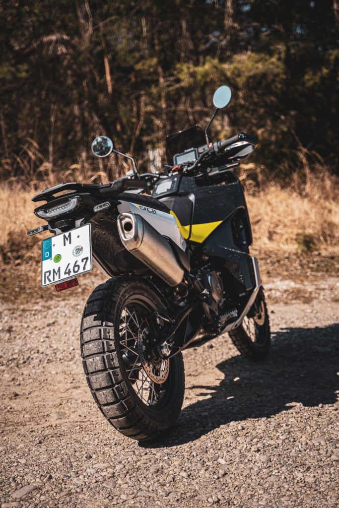 theglobeexplorer - F800gs ADV vs. Husqvarna Norden 901